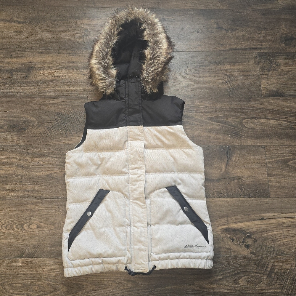 Women's Eddie Bauer Down Vest Size Medium